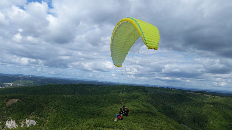 Parapente Baptême de l'air formations Lot Dordogne Corrèze Martel Souillac Brive Rocamadour Padirac